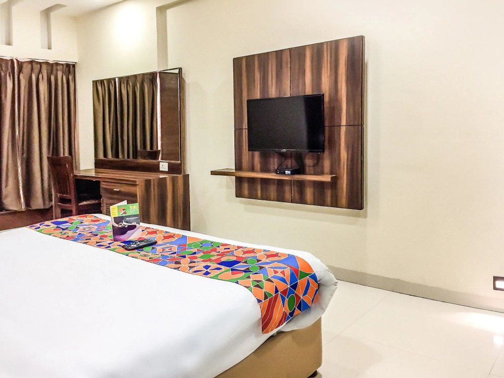 FabHotel Prime President