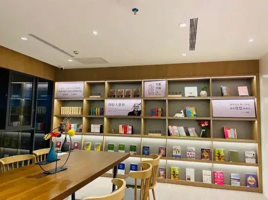 HanTing Hotel (Guiyang Railway Station Qingyun Market)