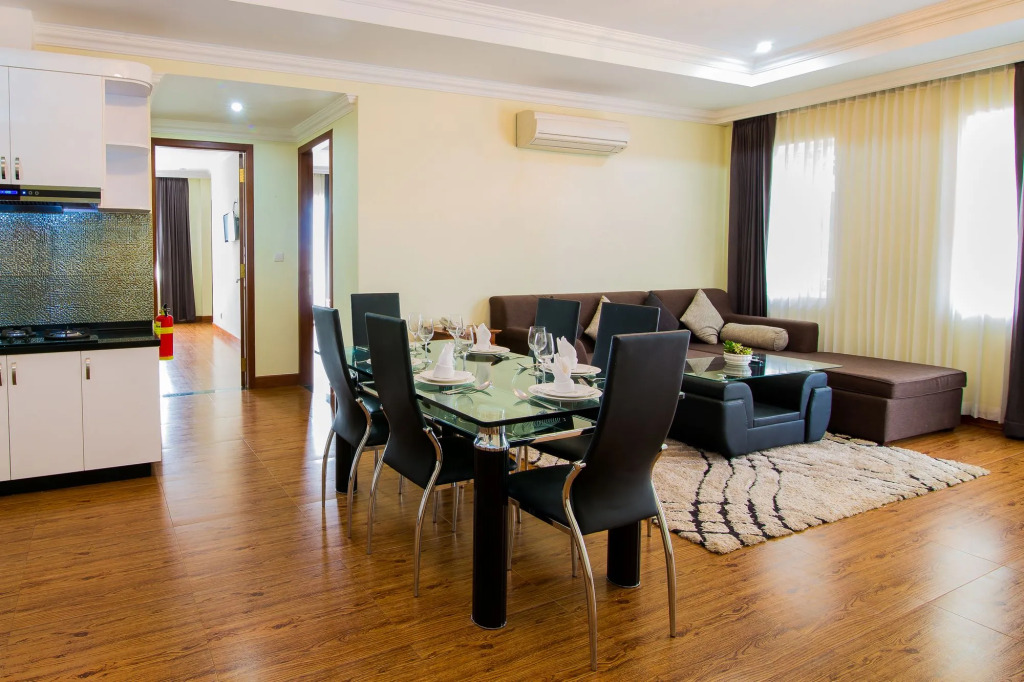 KT Apartment
