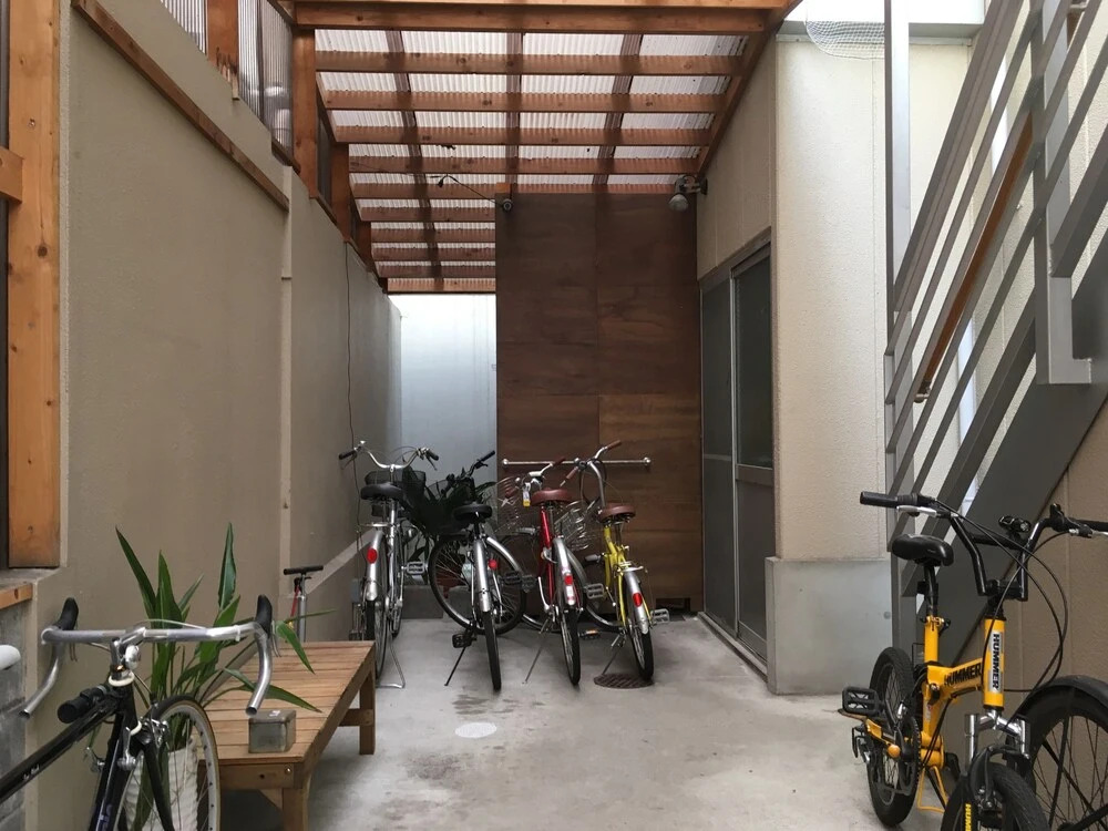 Ts Guest House - Hostel