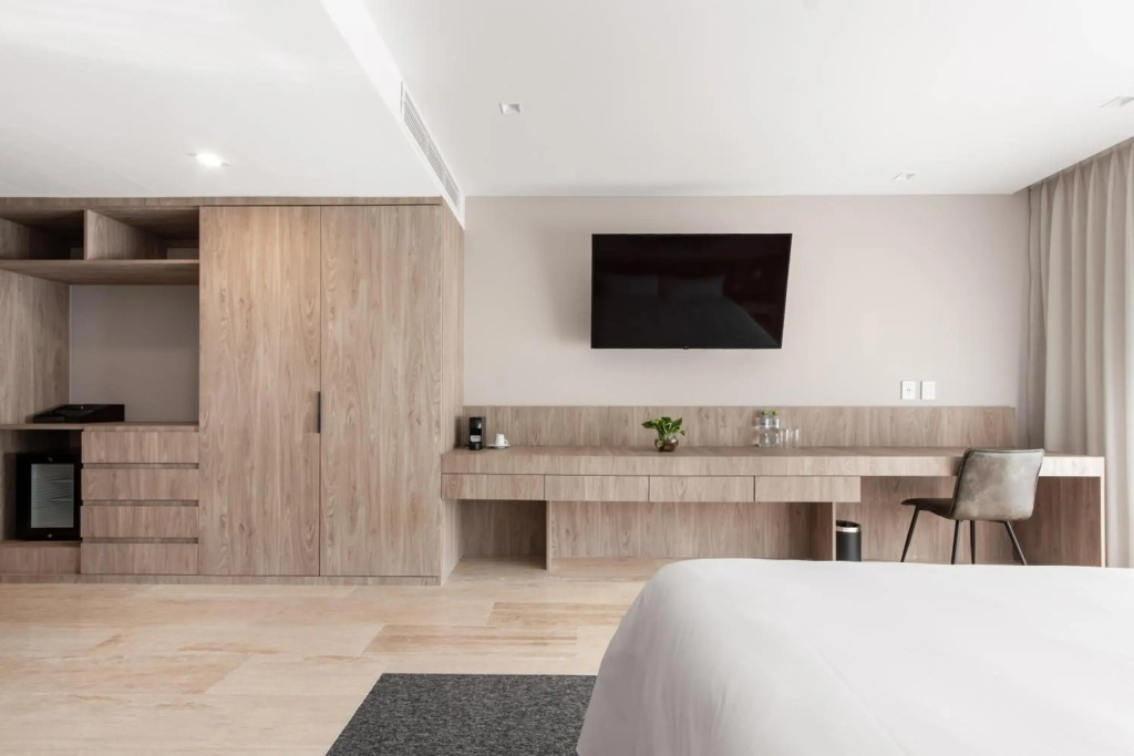 Hotel Elements by Marquis