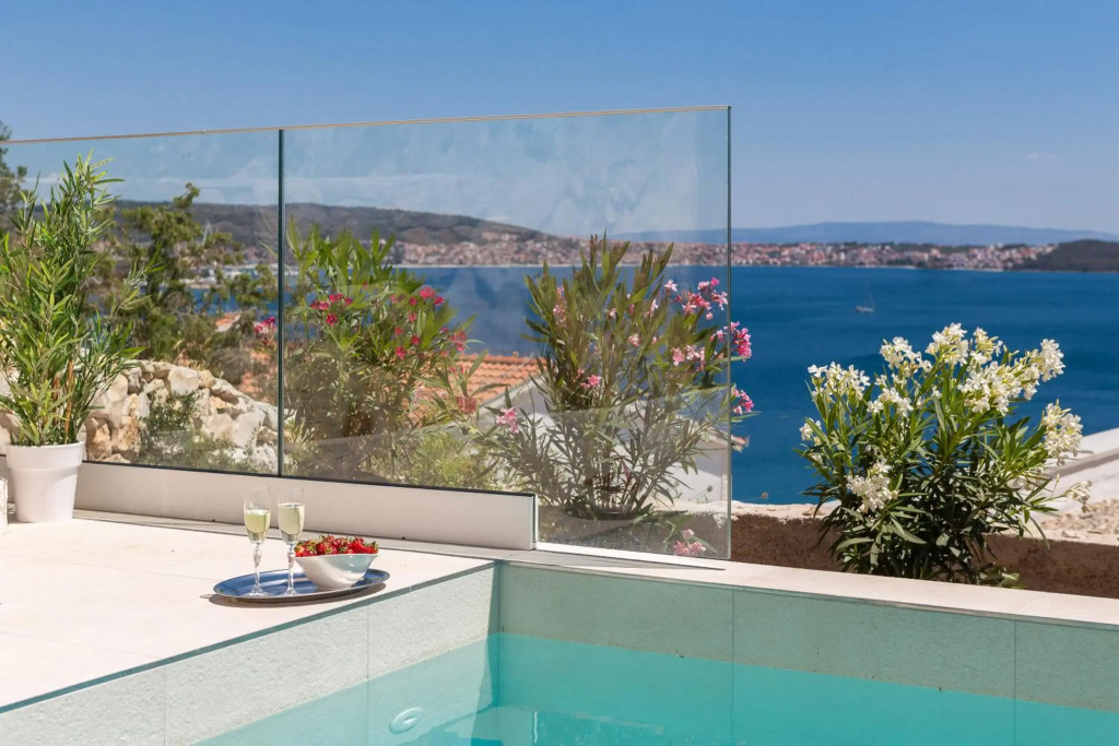 Villa Adria View with Heated Pool II