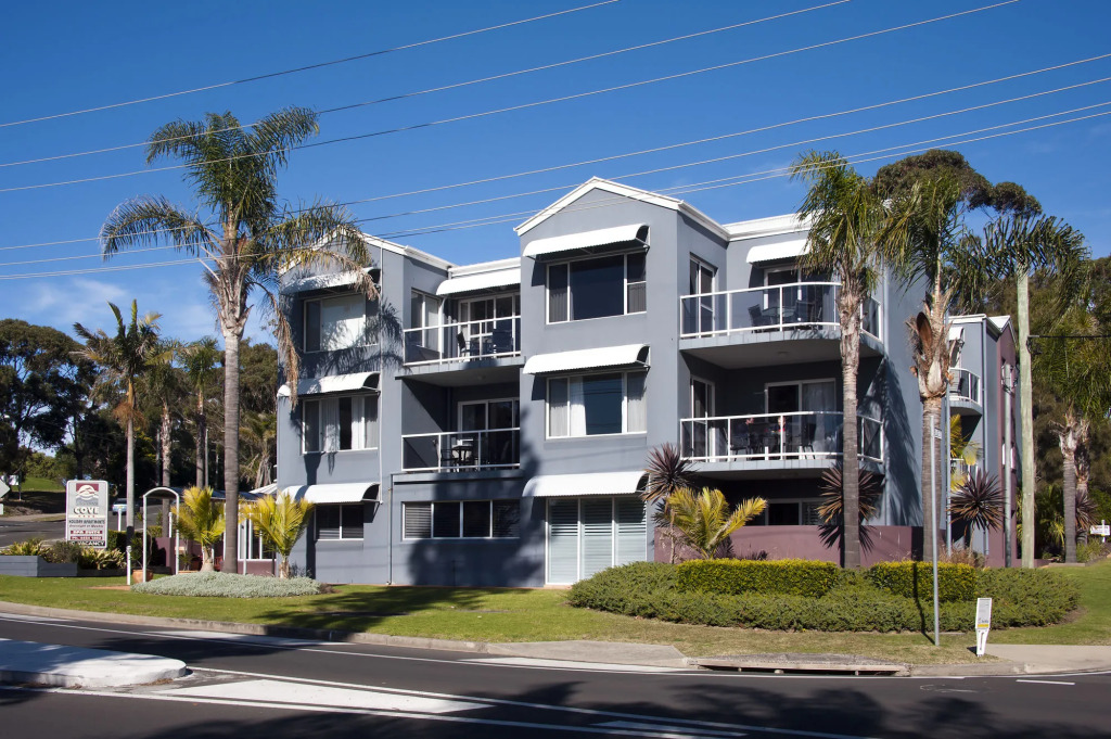 Mollymook Cove Apartments
