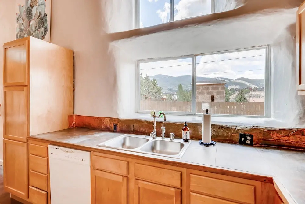 66 Climax Drive Home 3 Bedrooms 2 Bathrooms Home