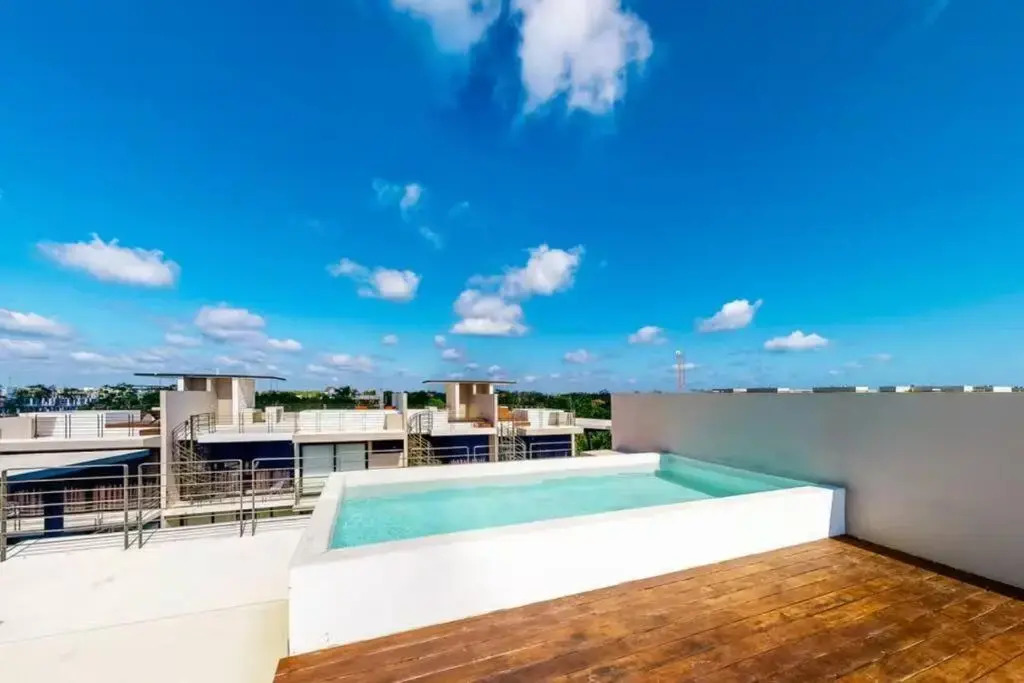 307 Amena Awesome Penthouse w/ Private Pool and Gym