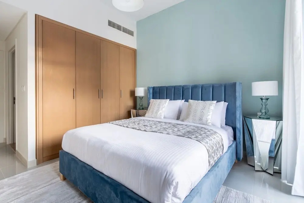 Stylish & Sophisticated 1BR in Downtown Dubai