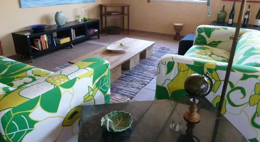 Obidos Wine & Surf Hostel