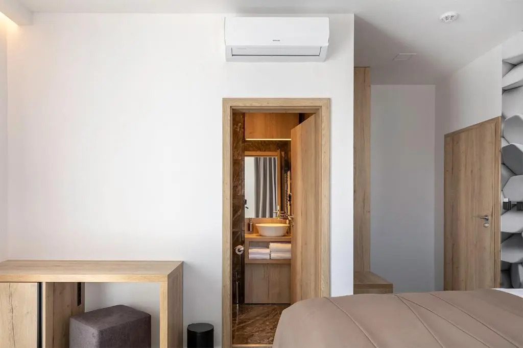 4 SMART HOTEL