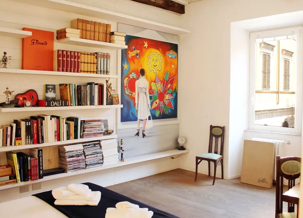 Trevi Fountain 2BR Apartment