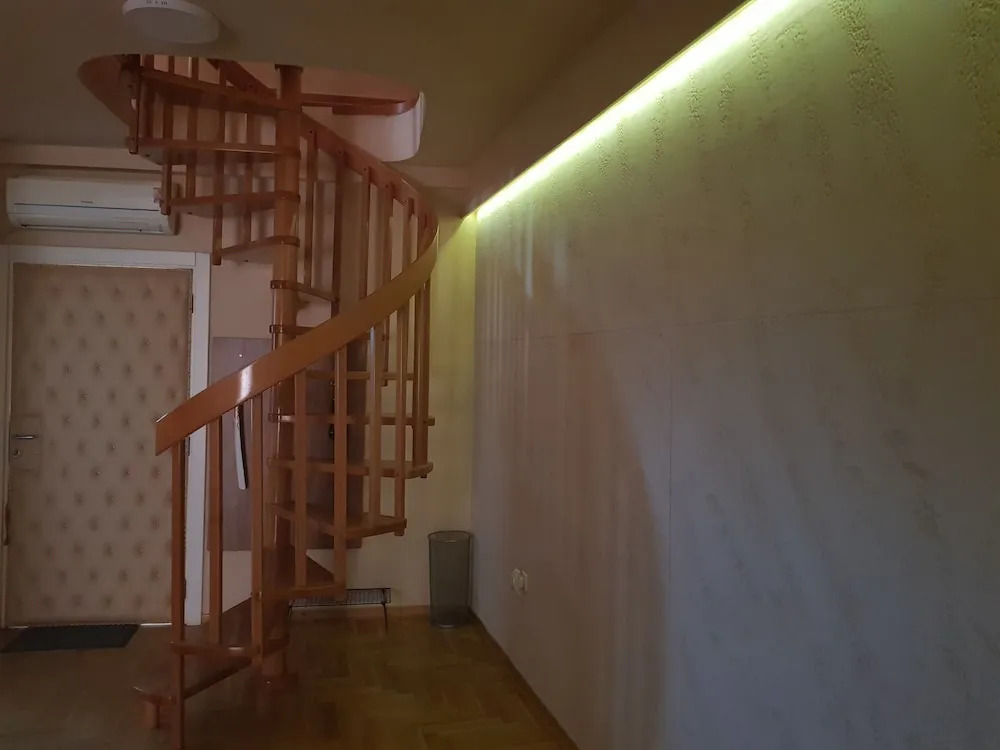 Aleksei apartments