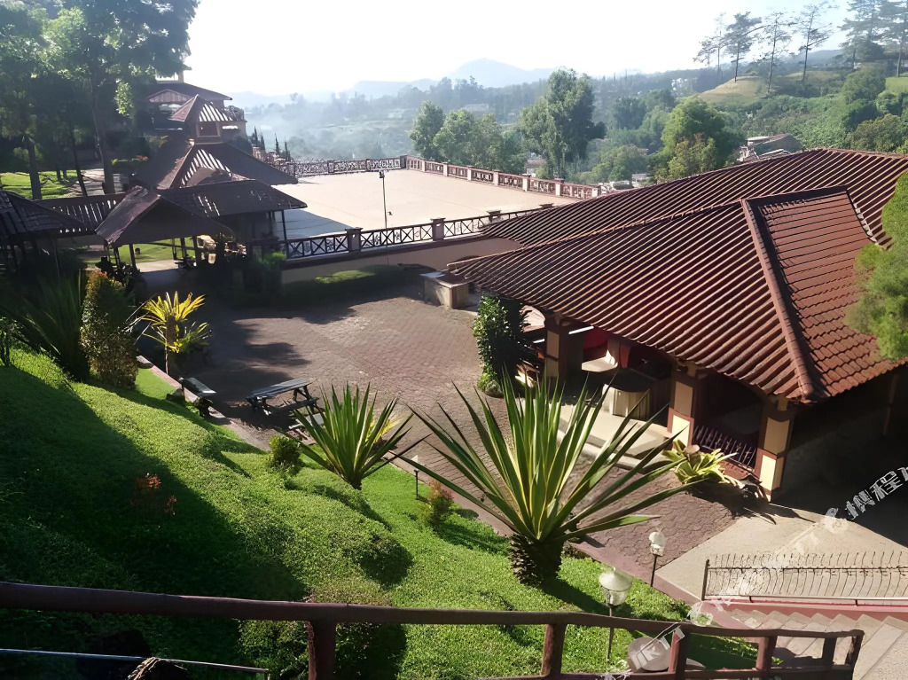 Puncak Inn Resort
