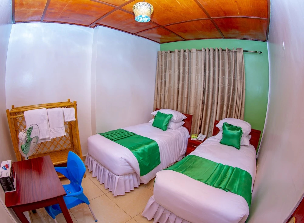 B.Maurice Guest House