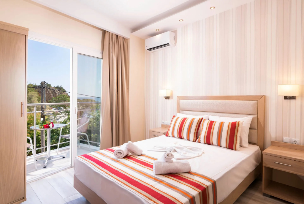 Отель Star Bay Luxury