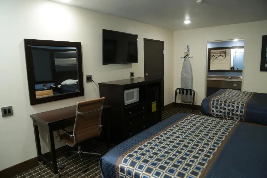 Theroffs Motel
