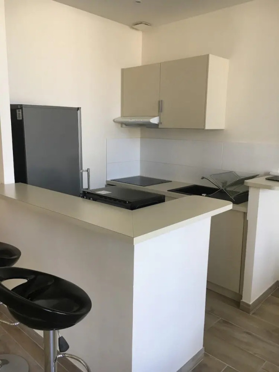 Modern Apartment - 2 Rooms - Villeurbanne