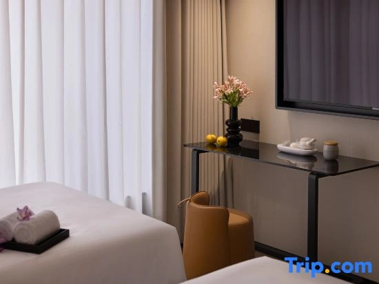 Suri City Hotel