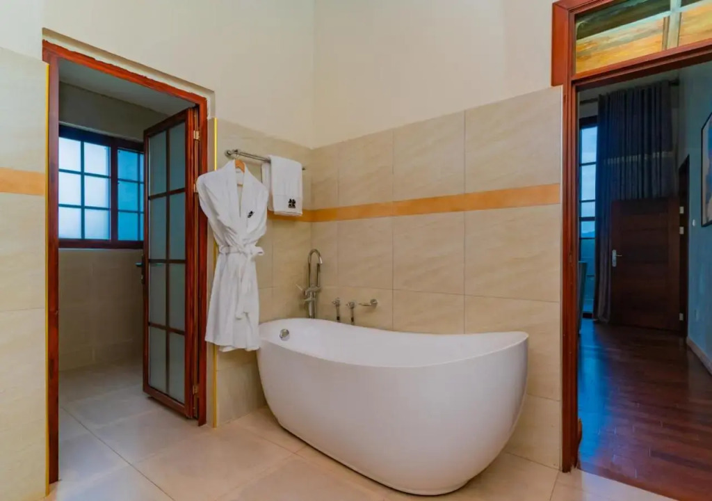 Gorilla Heights Lodge by NEWMARK