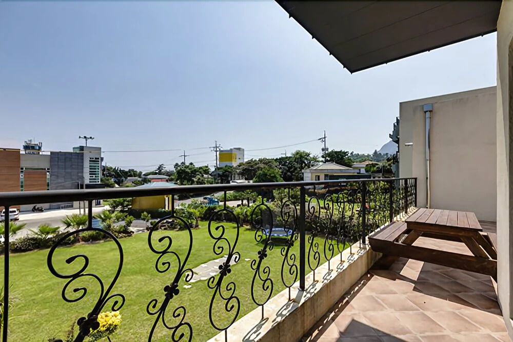 Jeju Cozy Guemmorae Pension