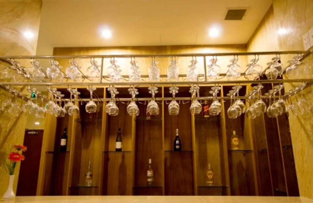 Nhat Linh Hotel & Suites Da Nang