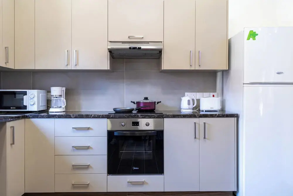 Aura 2-Bedroom Apartment in Larnaca