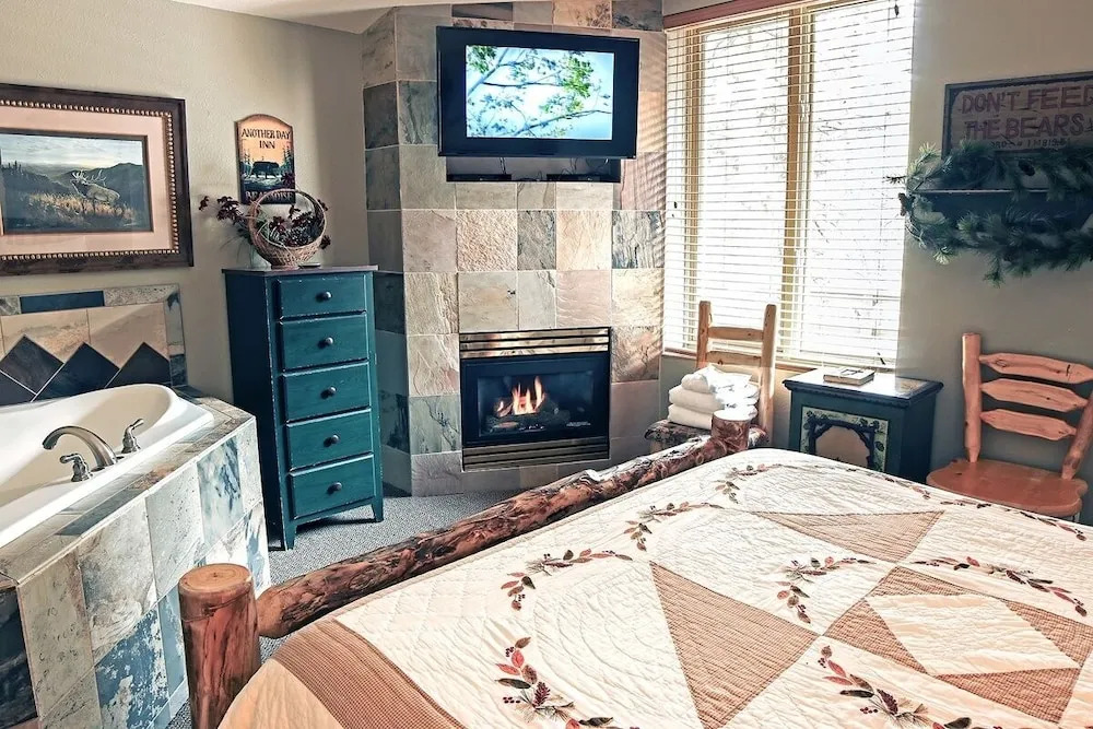 Fawn Valley Inn: 102 Condo