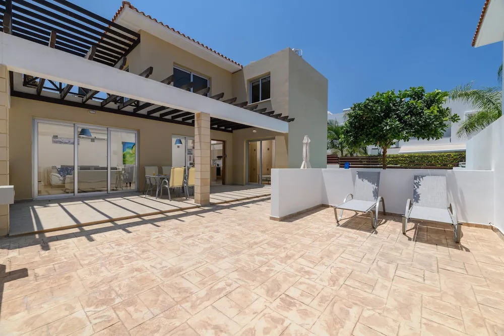 Konnos Beach Villa #9