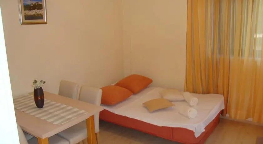 Holiday House Krishto