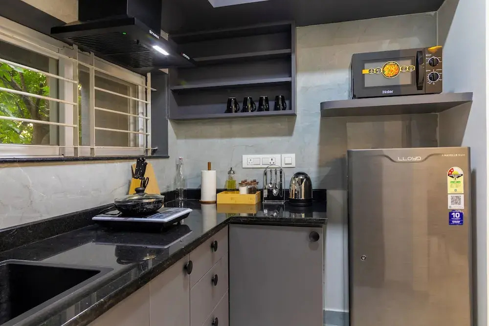 Buteak Suites