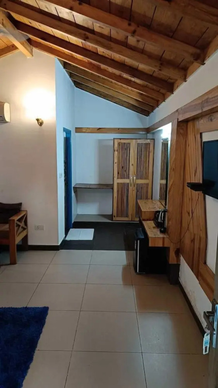 Bento Corbett Woods Resort