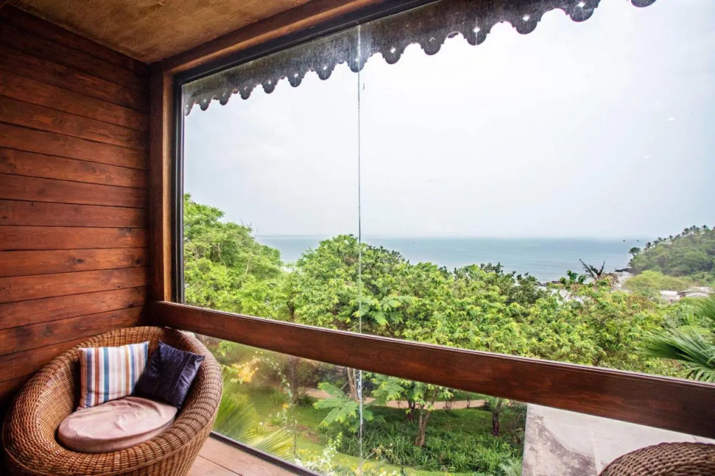 Stone Water Eco Resort