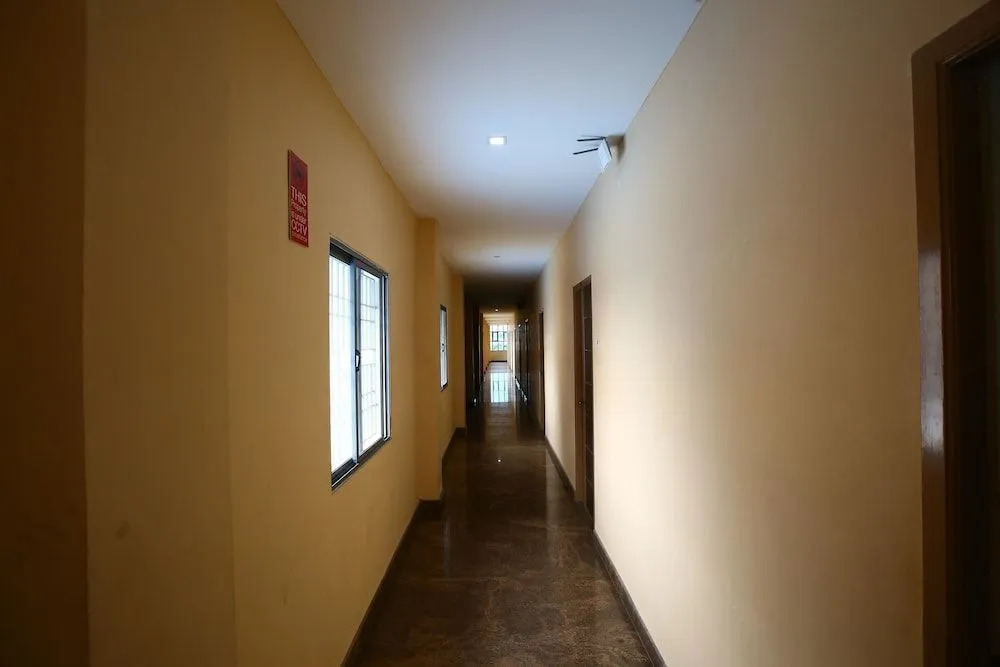 OYO Flagship 1246 Raaj Residency