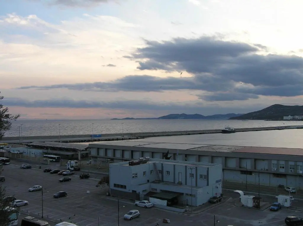 Ikia 24