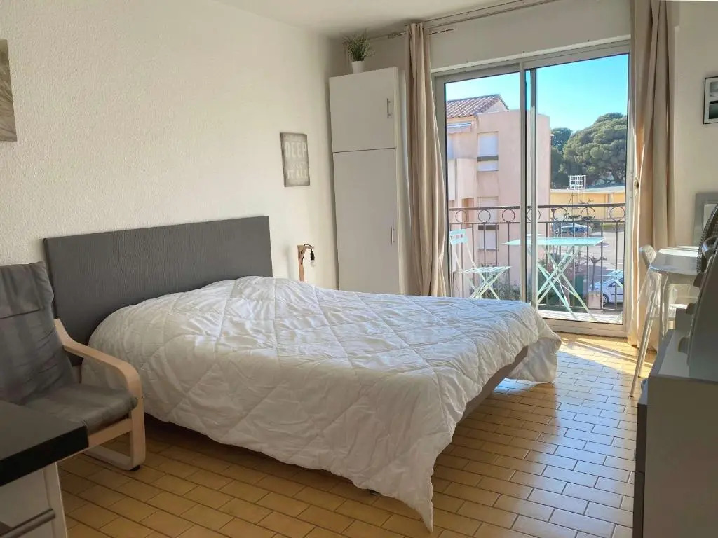 Appartement Balaruc-les-Bains, 1 pièce, 2 personnes - FR-1-553-66