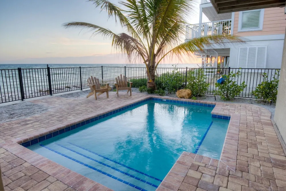 Casa on the Beach Apartment 3
