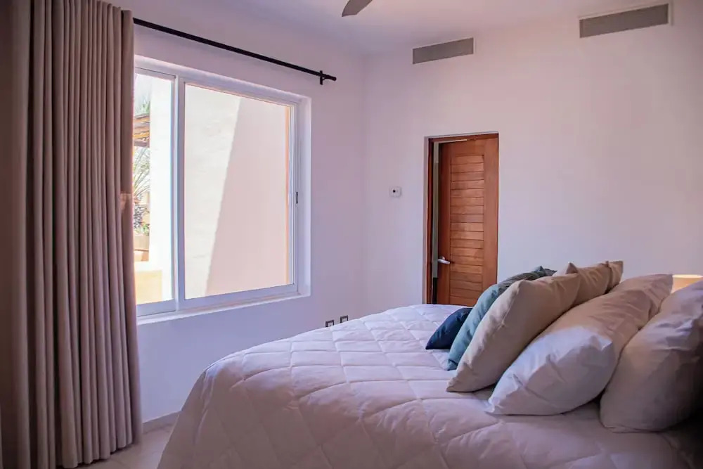 Condo Cortes