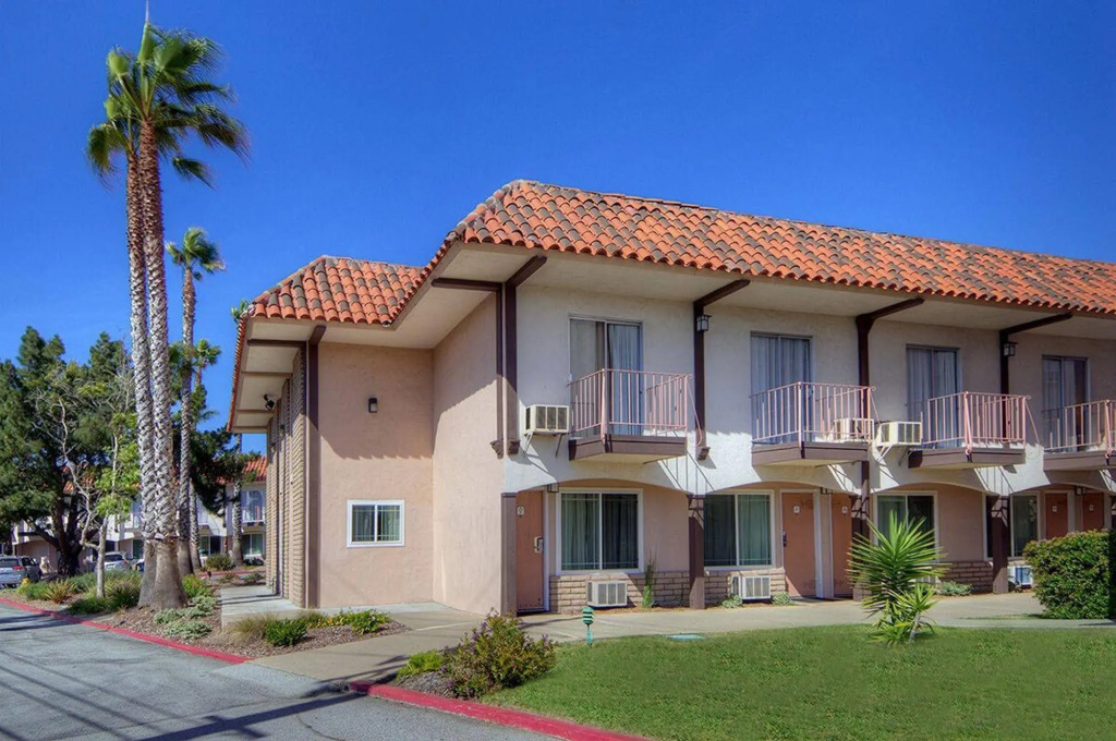 Hampton Inn & Suites San Mateo-San Francisco Airport