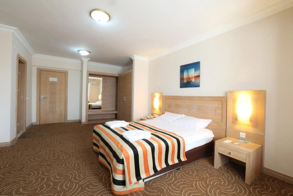 Crystal Kaymakli Hotel & Spa