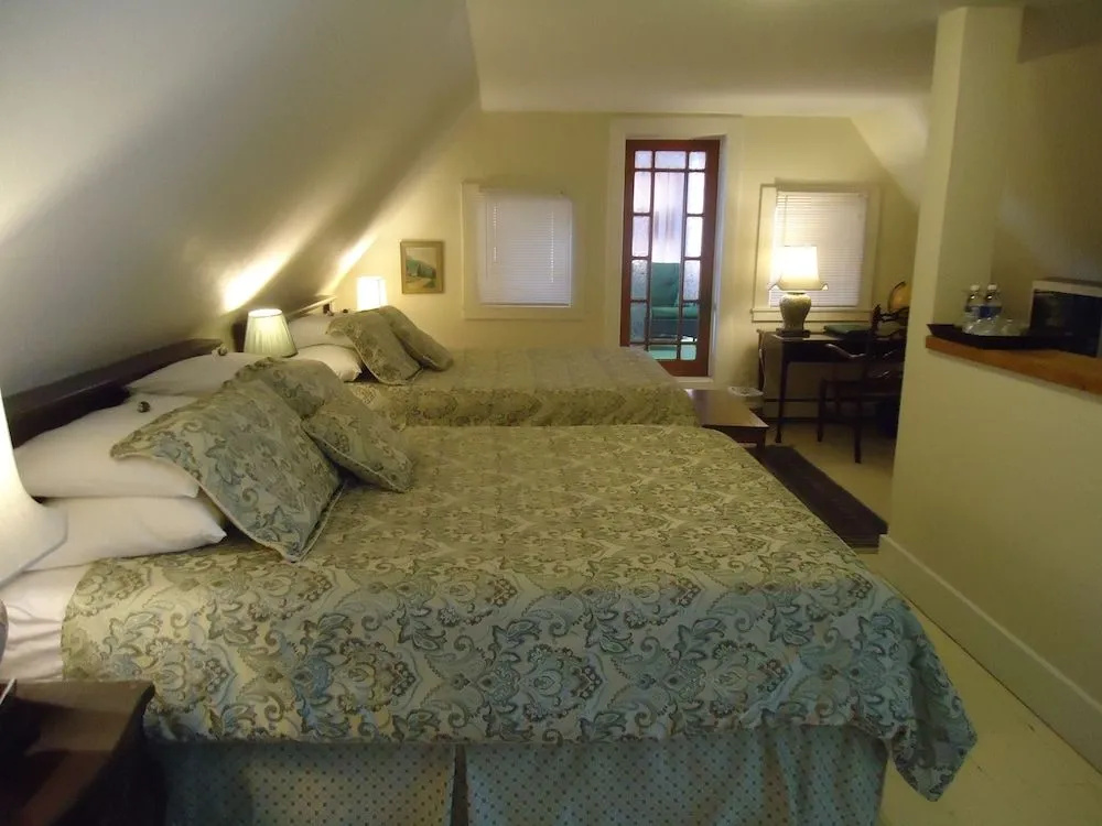 Governors Mansion Inn