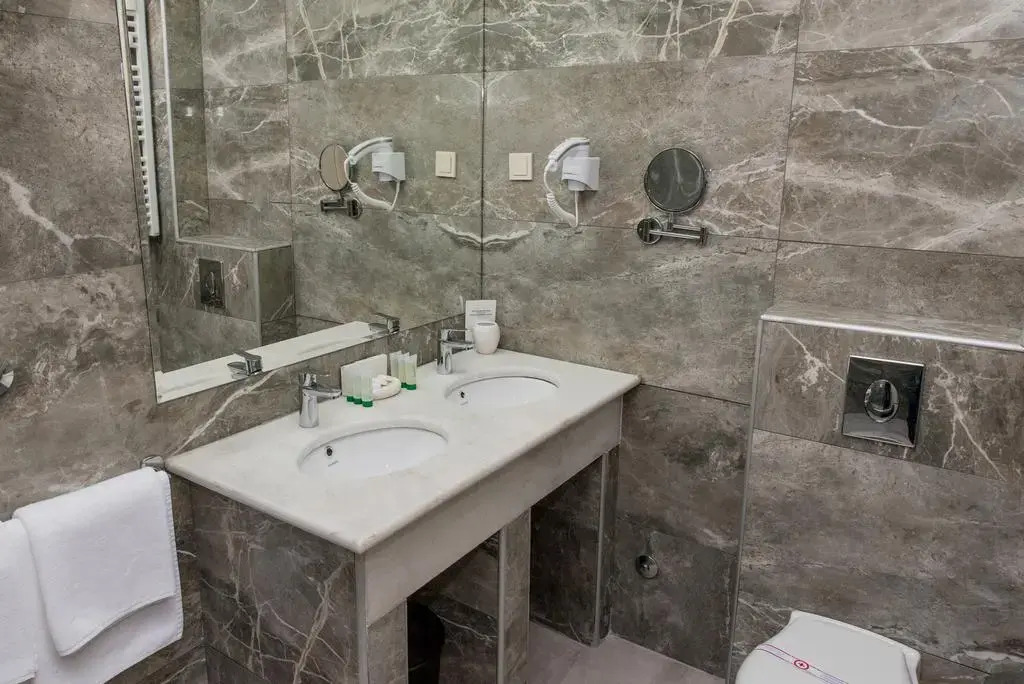 Hotel Crnogorska Kuća
