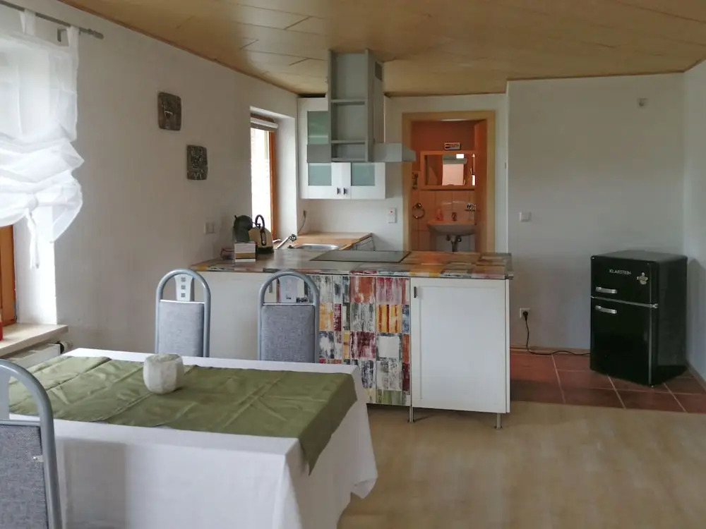 Modern Holiday Home in Lauterbach ot Fohrenbühl with Heating Facility