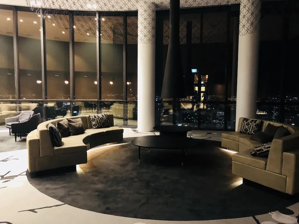 Top54th Luxury 2BR Astonishing CBD Sight