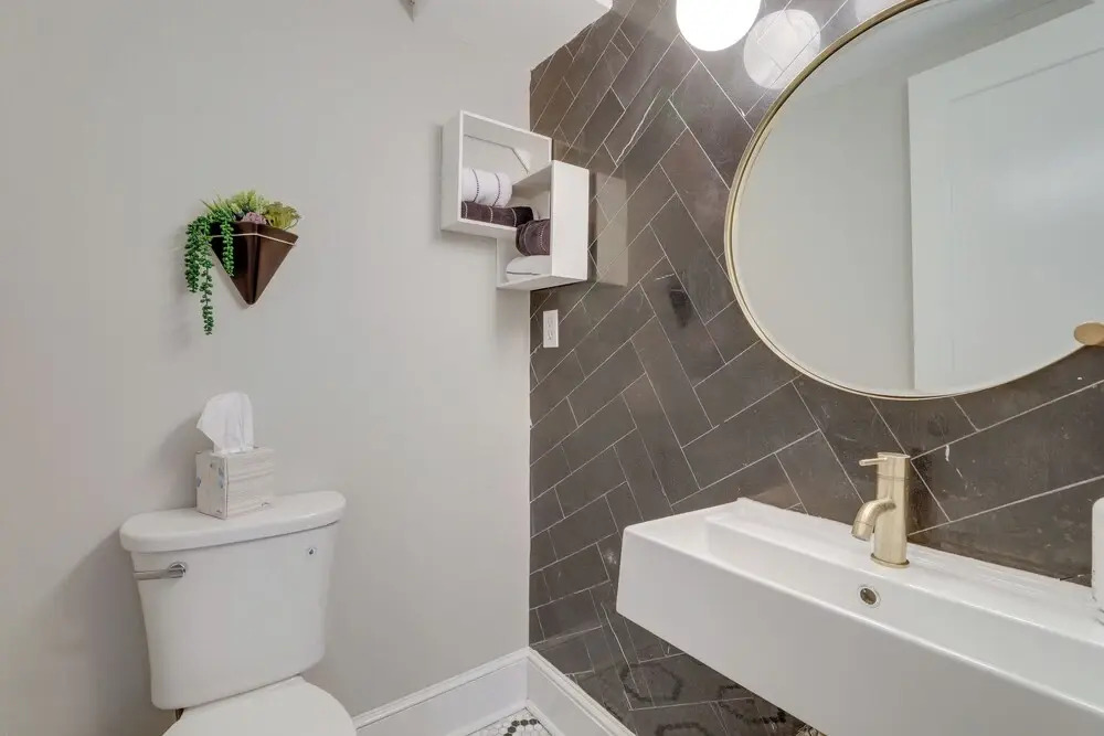 Modern Decatur Getaway ~ 8 Mi to Downtown Atlanta!