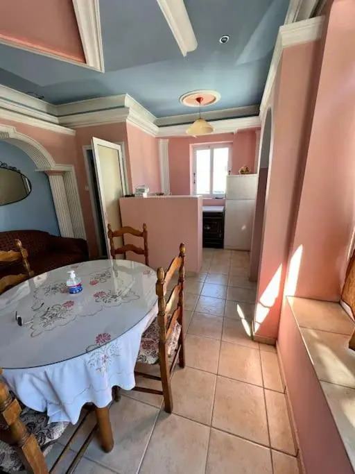 Sotiri's Art House