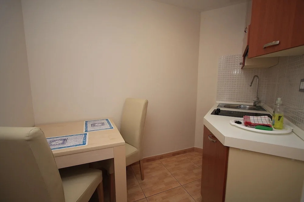 Turisticki apartmani Natalia