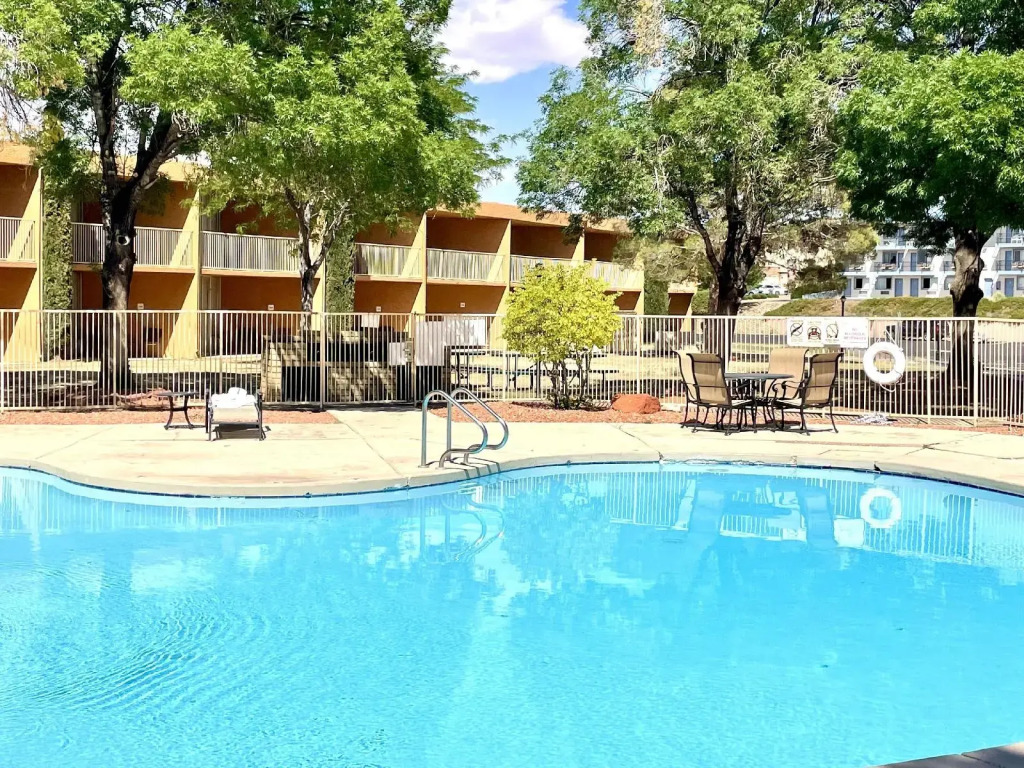 Отель Scenic View Inn Lake Powell Page AZ