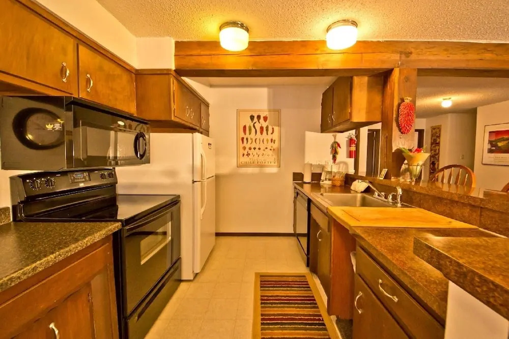 Angel Fire Commons #06 2 Bedrooms 2 Bathrooms Condo