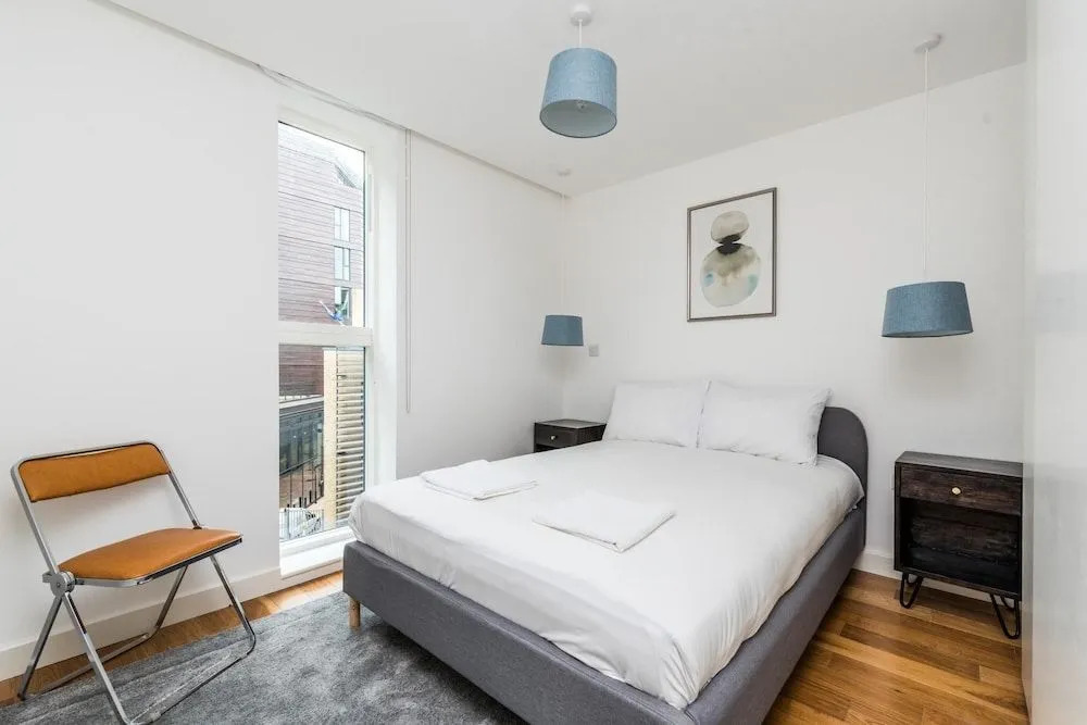 NEW Modern 2BD Flat in Shoreditch With Balcony