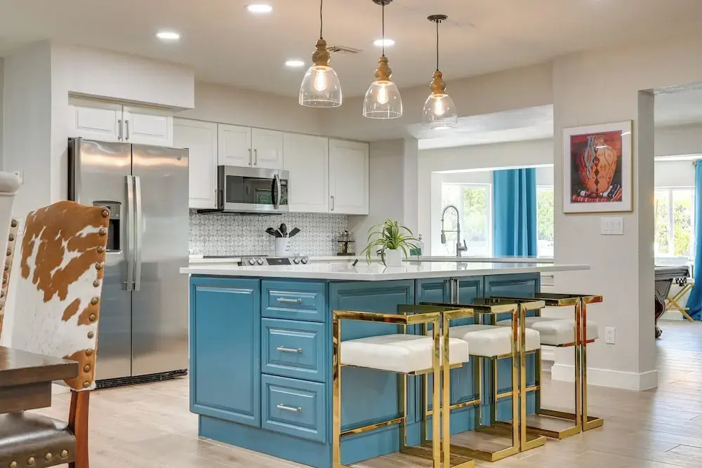 Pool, Hot Tub: Family-friendly Scottsdale Home!