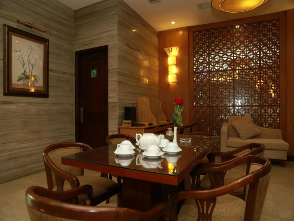 A25 Premium Hotel - 180 Nguyen Trai