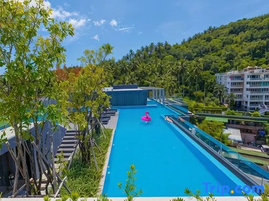 Lovely Apartment with Pool on the roof at Surin Beach